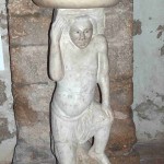 Acquasantiera putto